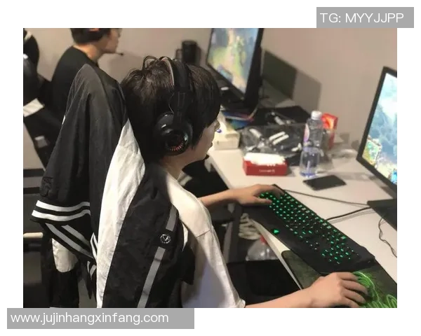 DOTA2战术分析:深入探讨V5战队的包夹策略与执行效果 DOTA2战术分析:深入探讨V5战队的包夹策略与执行效果